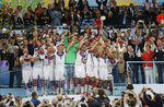 EMIRATES---The-2014-FIFA-World-Cup-Winning-Team_-Germany_-celebrating-their-victory.jpg