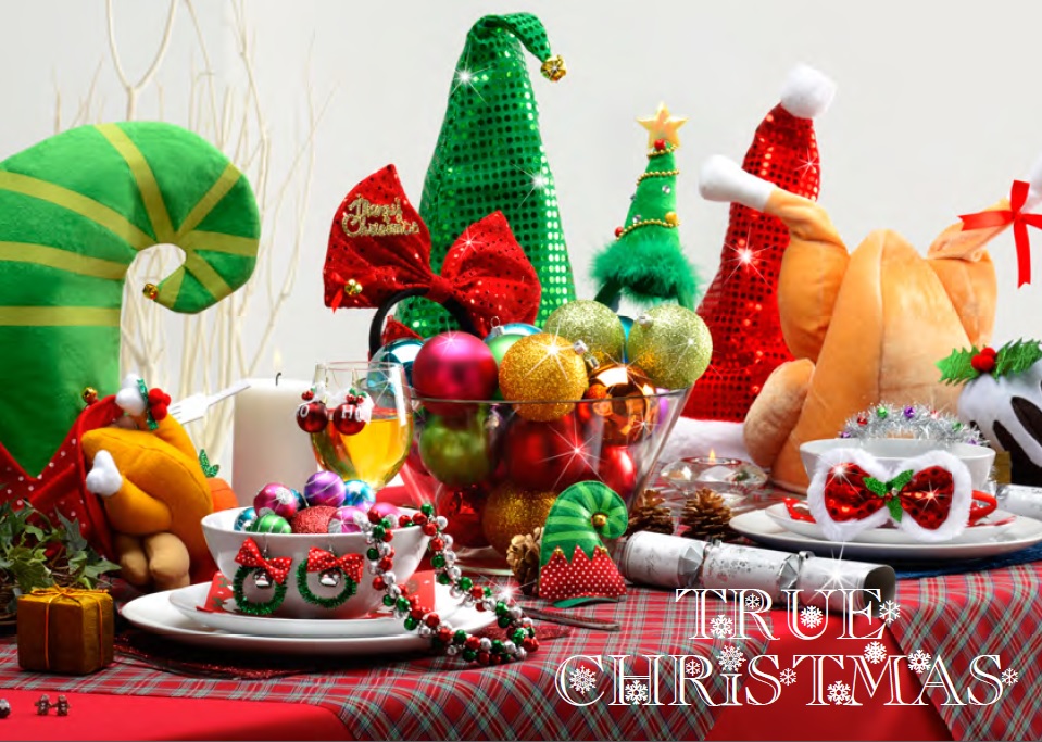 Claire's_Christmas_Lookbook_True_Christmas